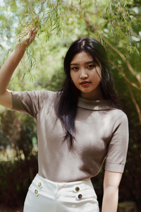 Boat Neck Knit Blouse