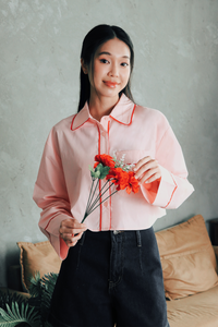 Contrast Piping Cropped Blouse