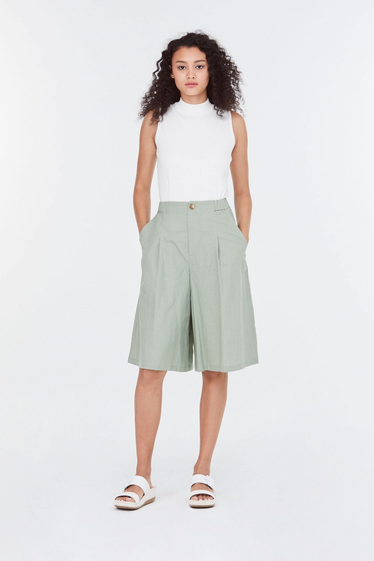 Linen Wide-Legged Culottes