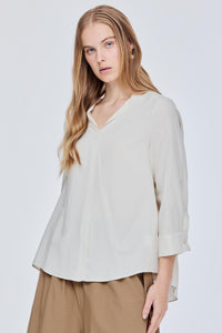 Long Sleeve Wing Collar Blouse