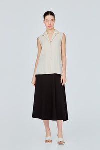 Sleeveless Notched Lapel Top