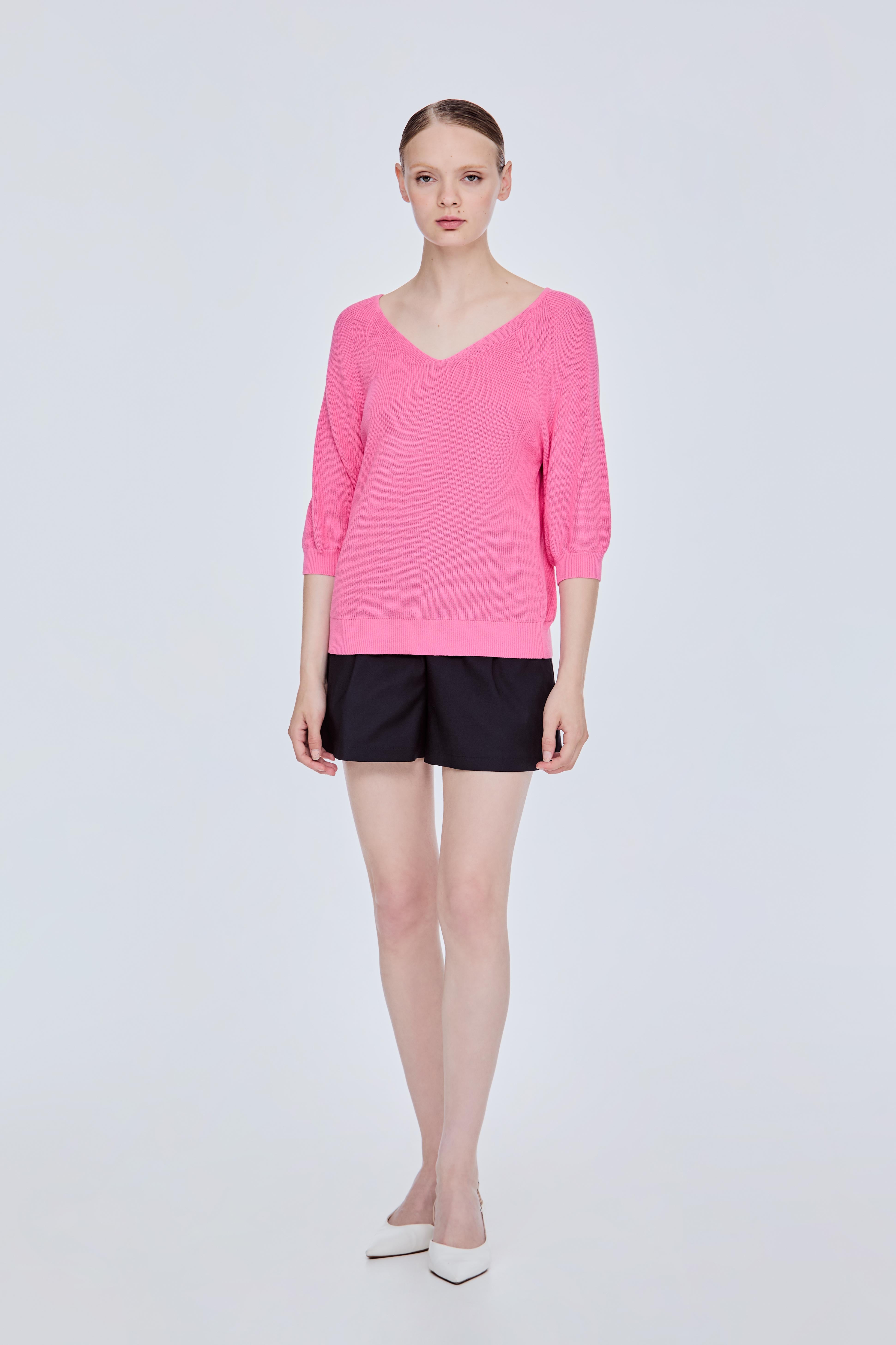 V-Neck Raglan Knit