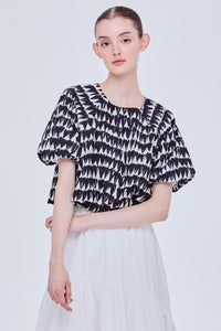 Bubble Sleeve Printed Top