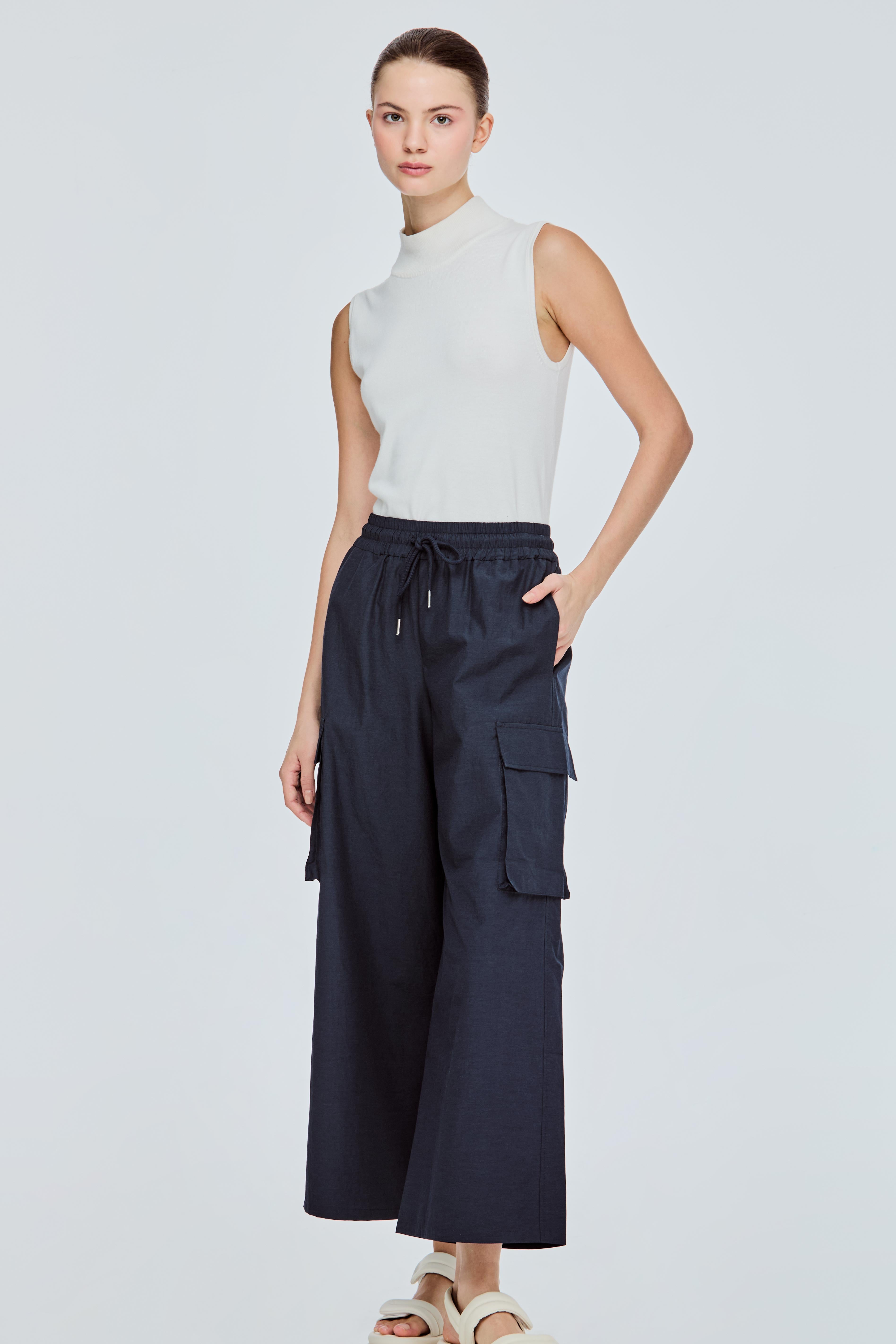 Wide Leg Cargo Pants