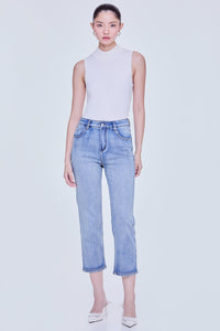 Semi-Tappered Denim Pants