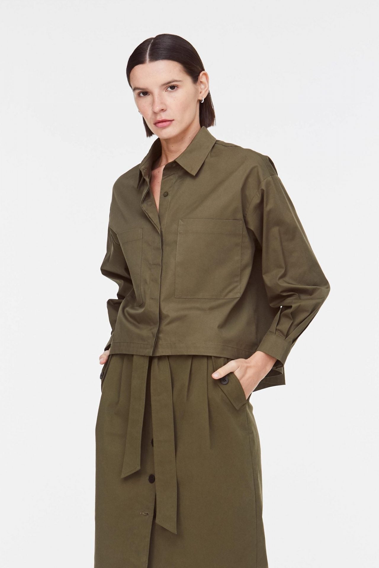 10074 K.GREEN OVERSIZED COLLARED SHIRT