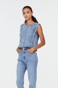 10101 LIGHT WASHED DENIM TOP 1