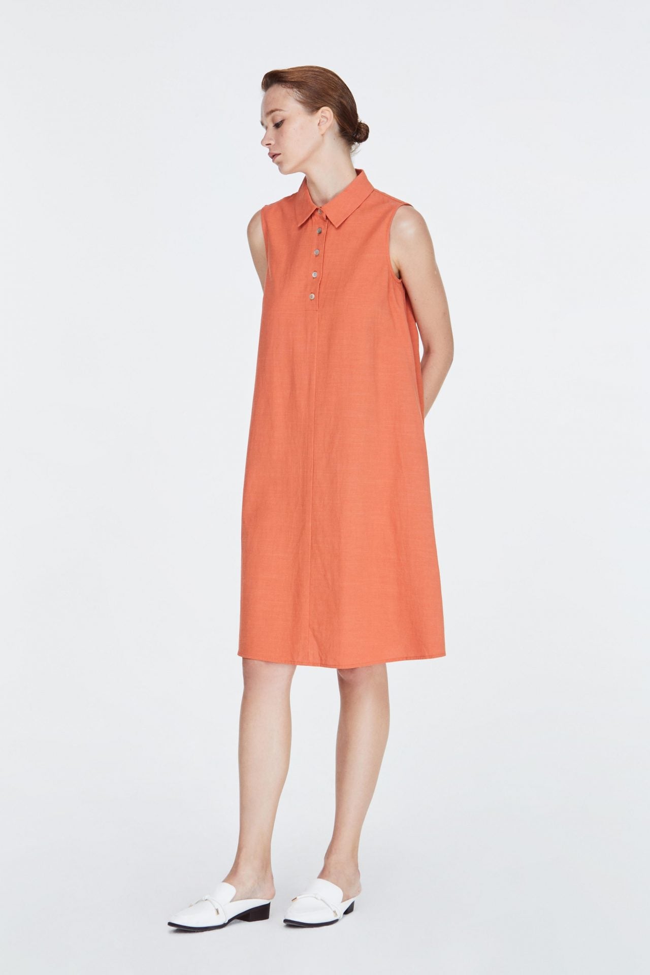 10467 ORANGE SLEEVELESS DRESS