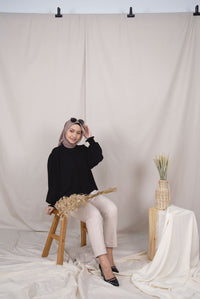 10652 Black 10657 Beige C