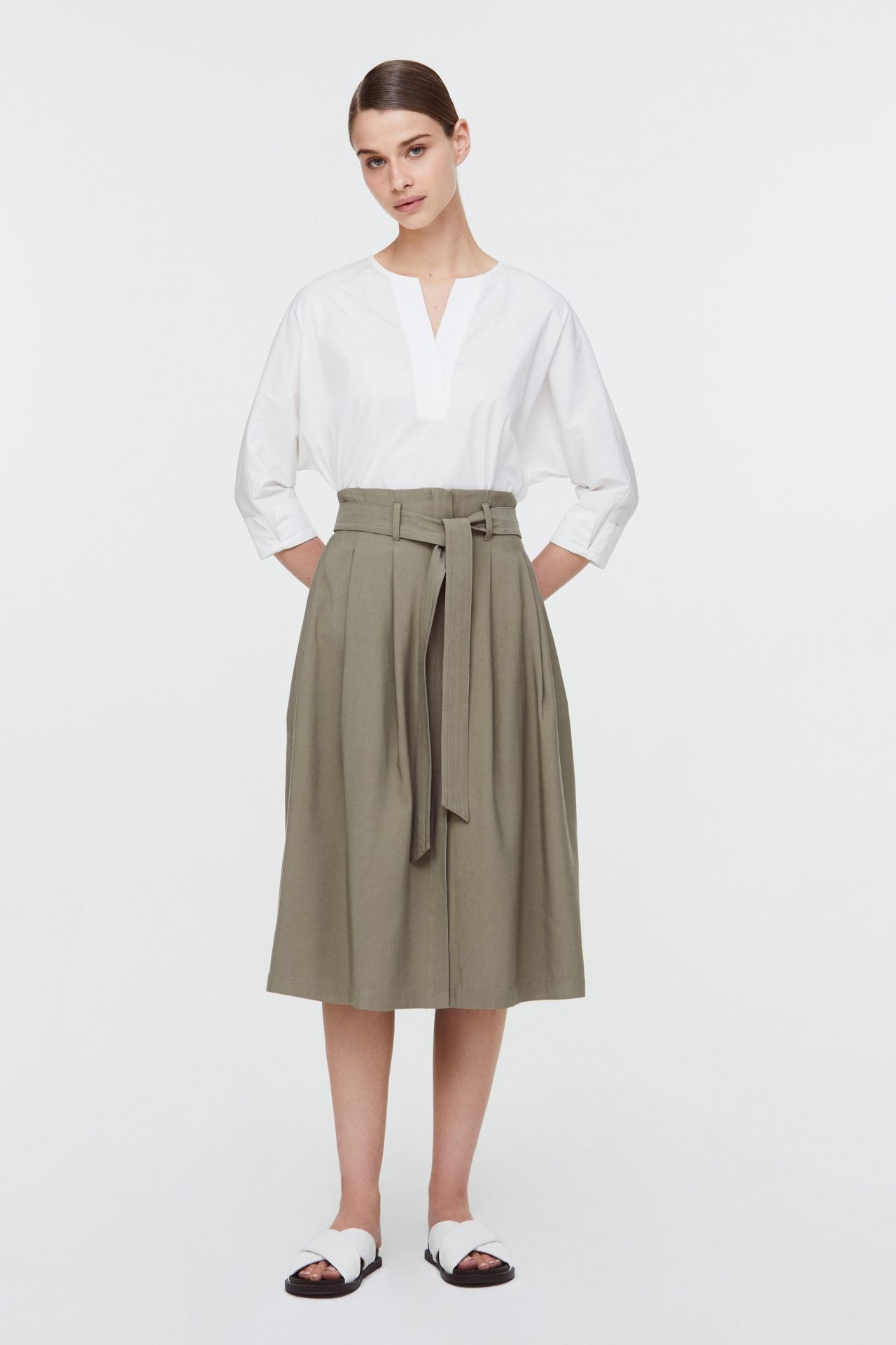 10682 OLIVE PLEATED FLARE SKIRTS