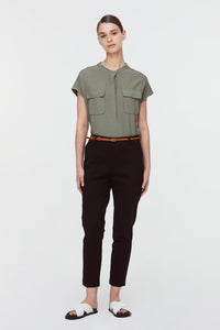 10685 BLACK TAPERED CLASSIC PANTS