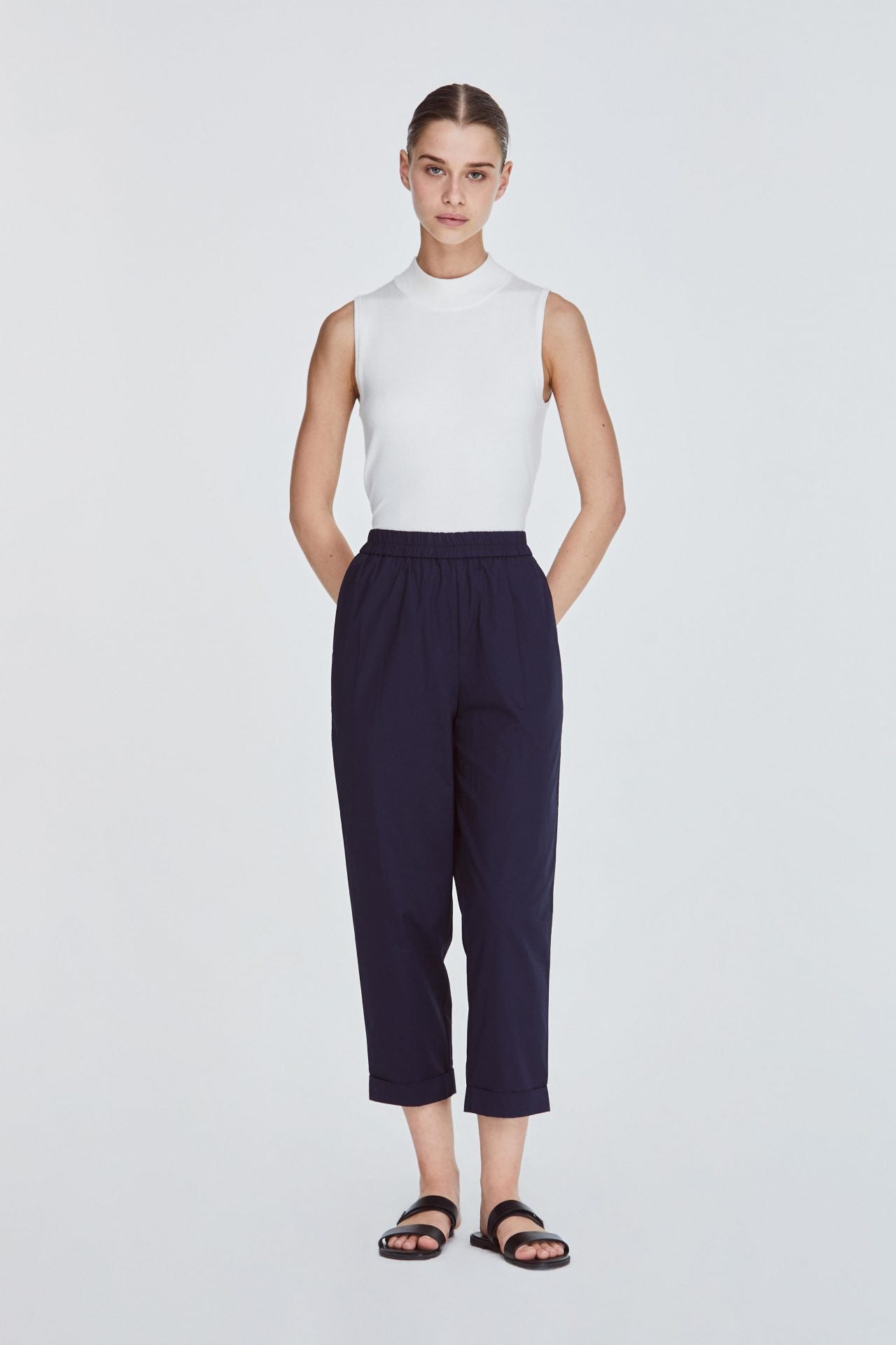 10737 NAVYBASIC ELASTICATED TROUSERS