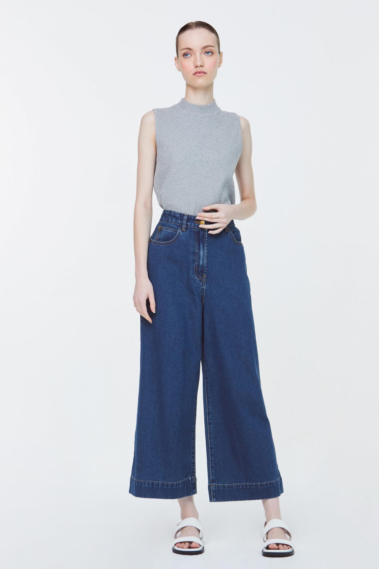 10760 Deep Denim Wide Legged Denim Jeans