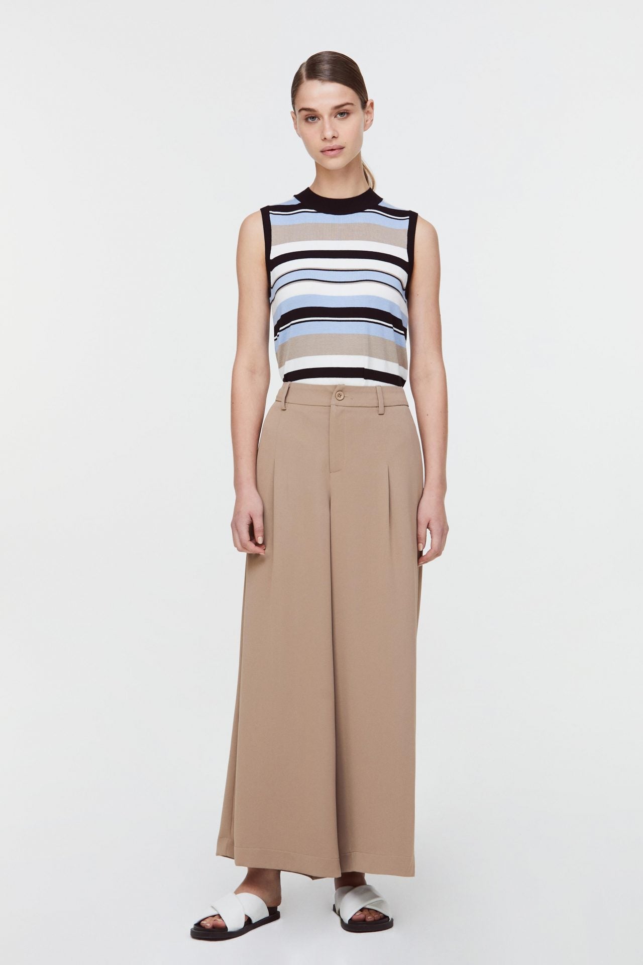 10829 KHAKI BUTTONED FLARE PANTS