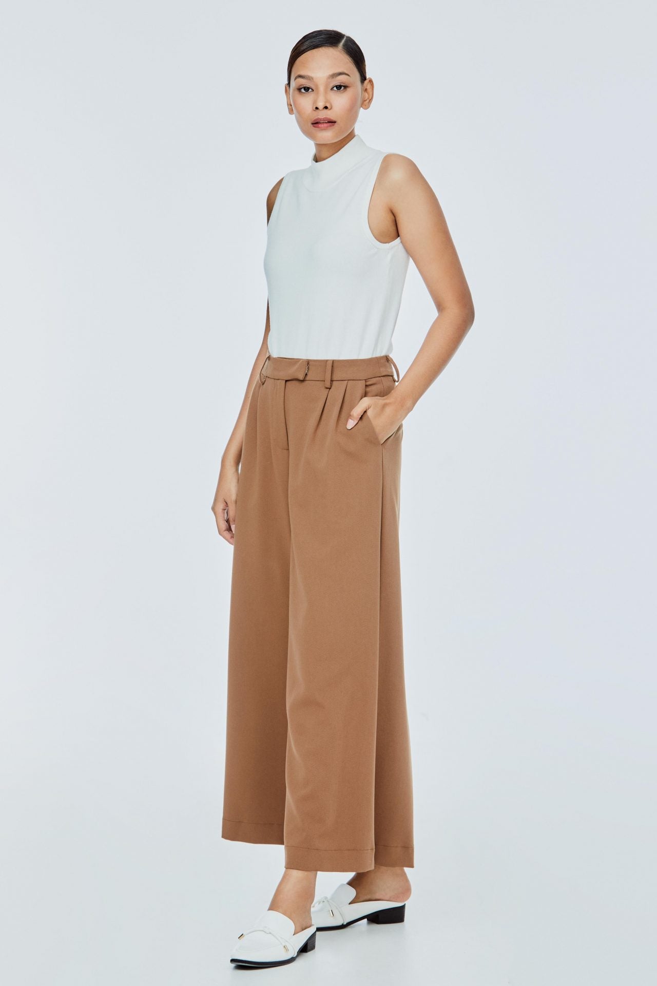 11089 BROWN