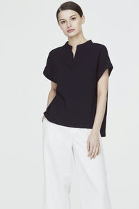 7846 V-PLACKETED BLOUSE NAVY