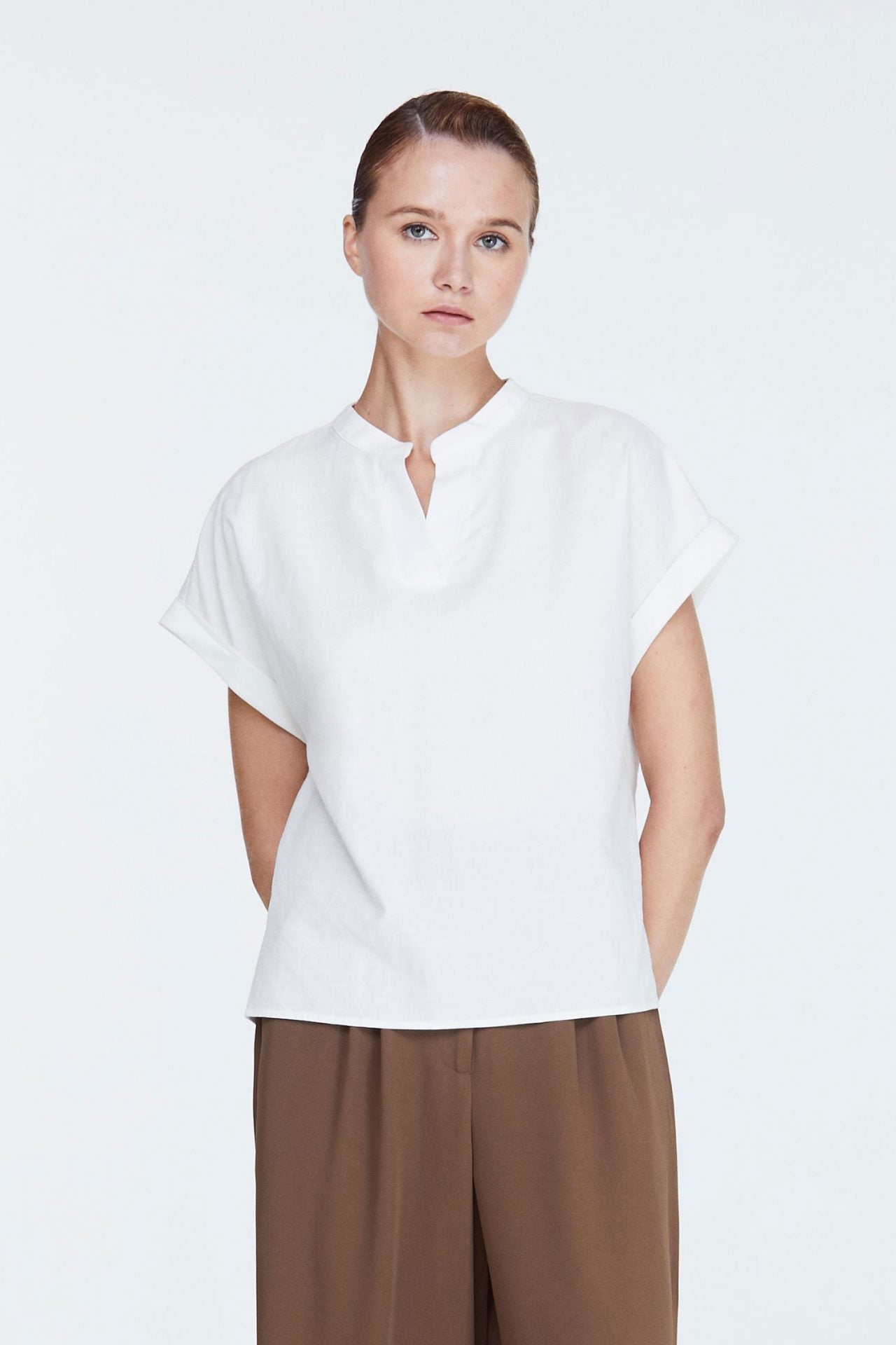 9204-FOLDED-SLEEVES-BLOUSE-CREAM