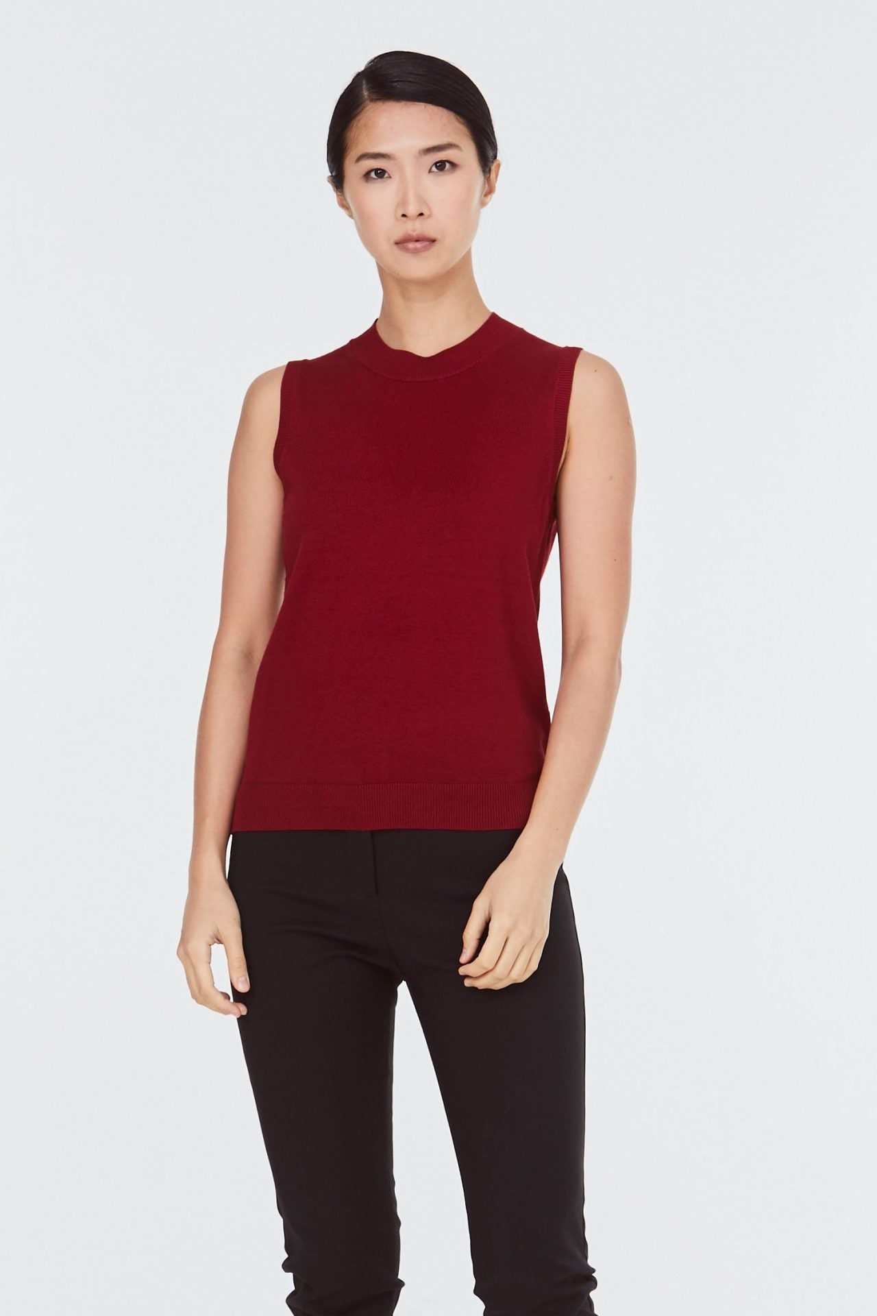 9306 MAROON HIGH NECK KNIT TOP