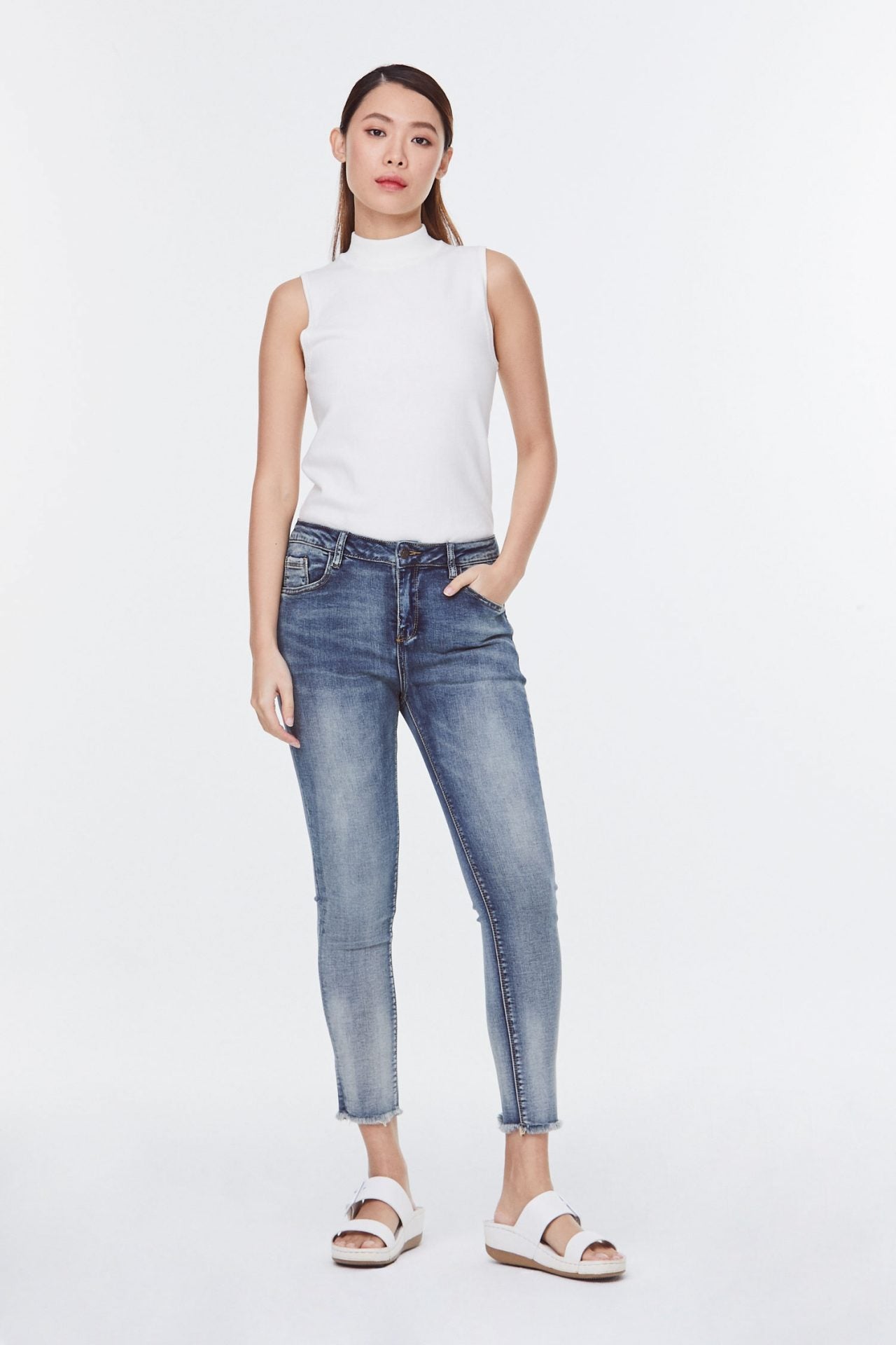 9369 denim blue jeans