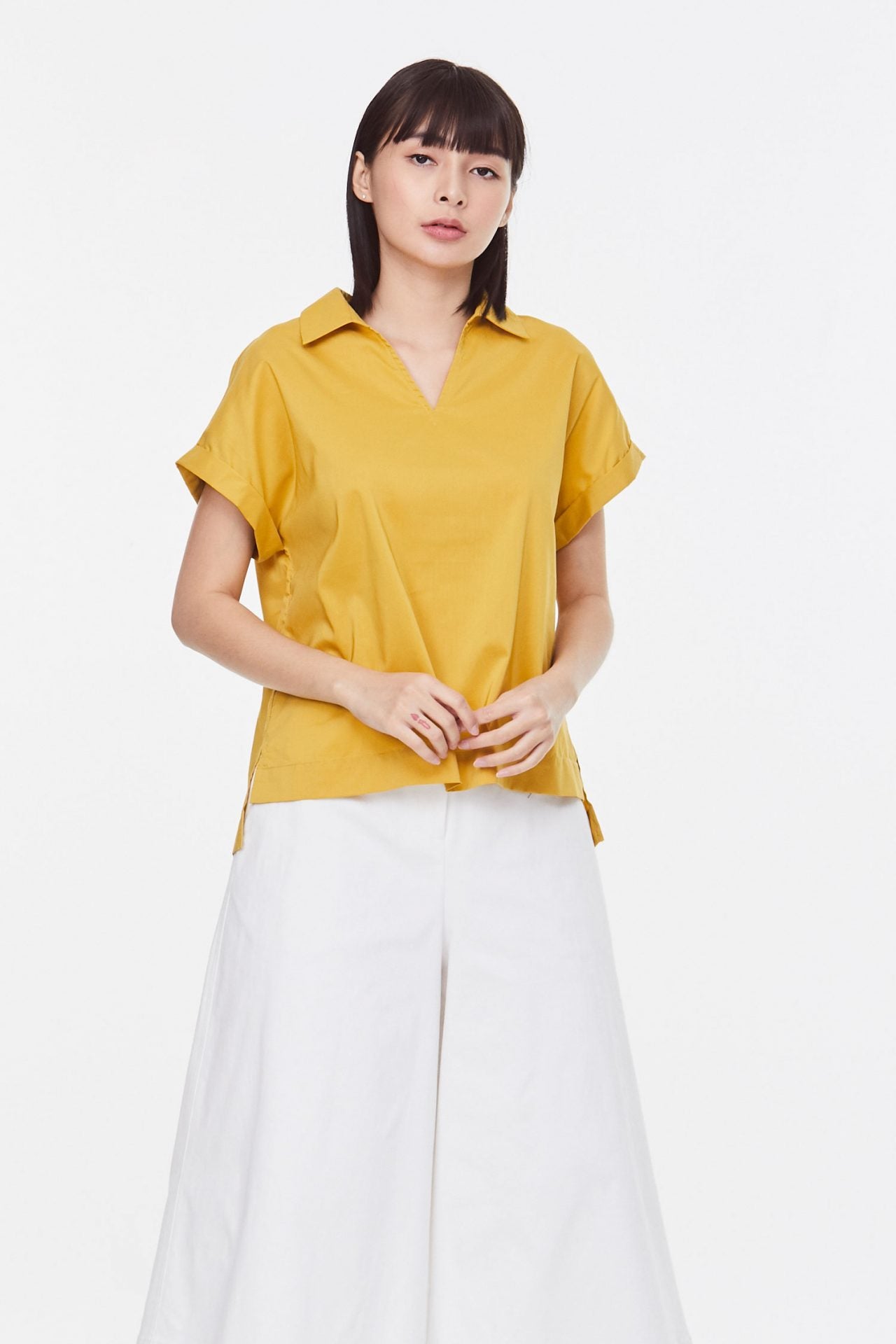 9591 Mustard V neckline collared top