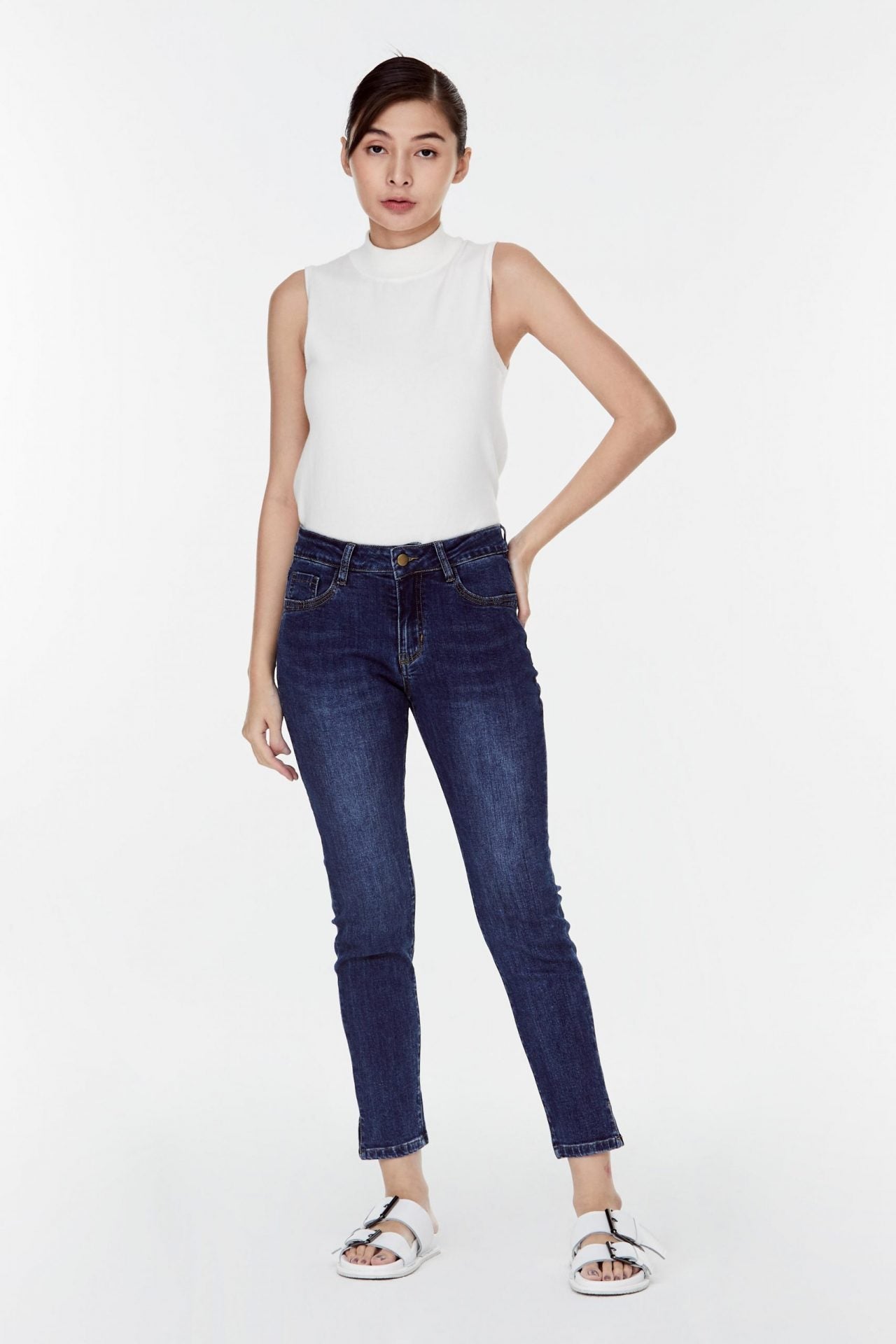 9821 DEEP DENIM SLIM FIT SLIT JEANS