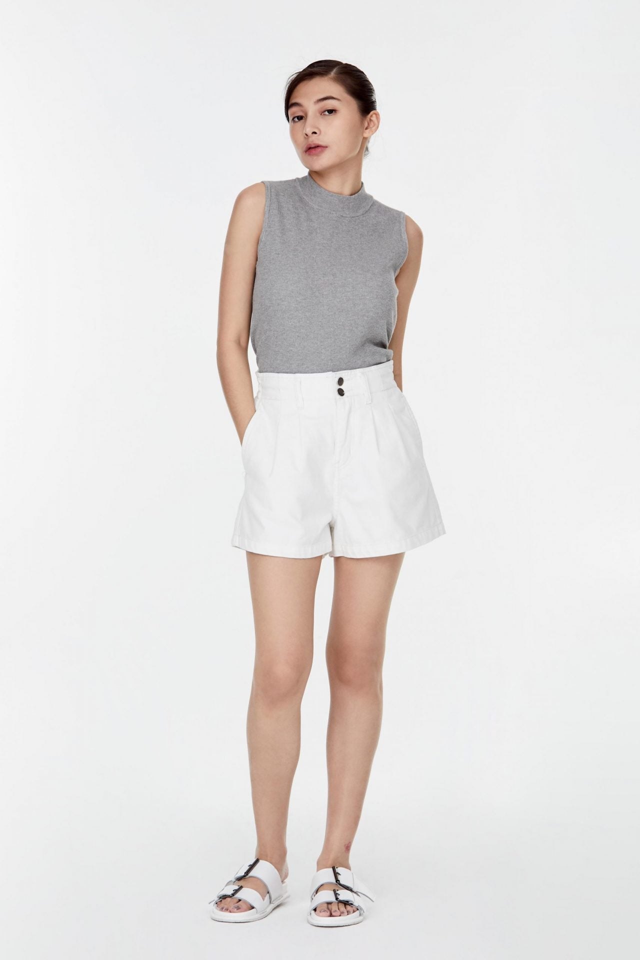 9822 CREAM HIGH-WASITED ELASTICATED SHORTS