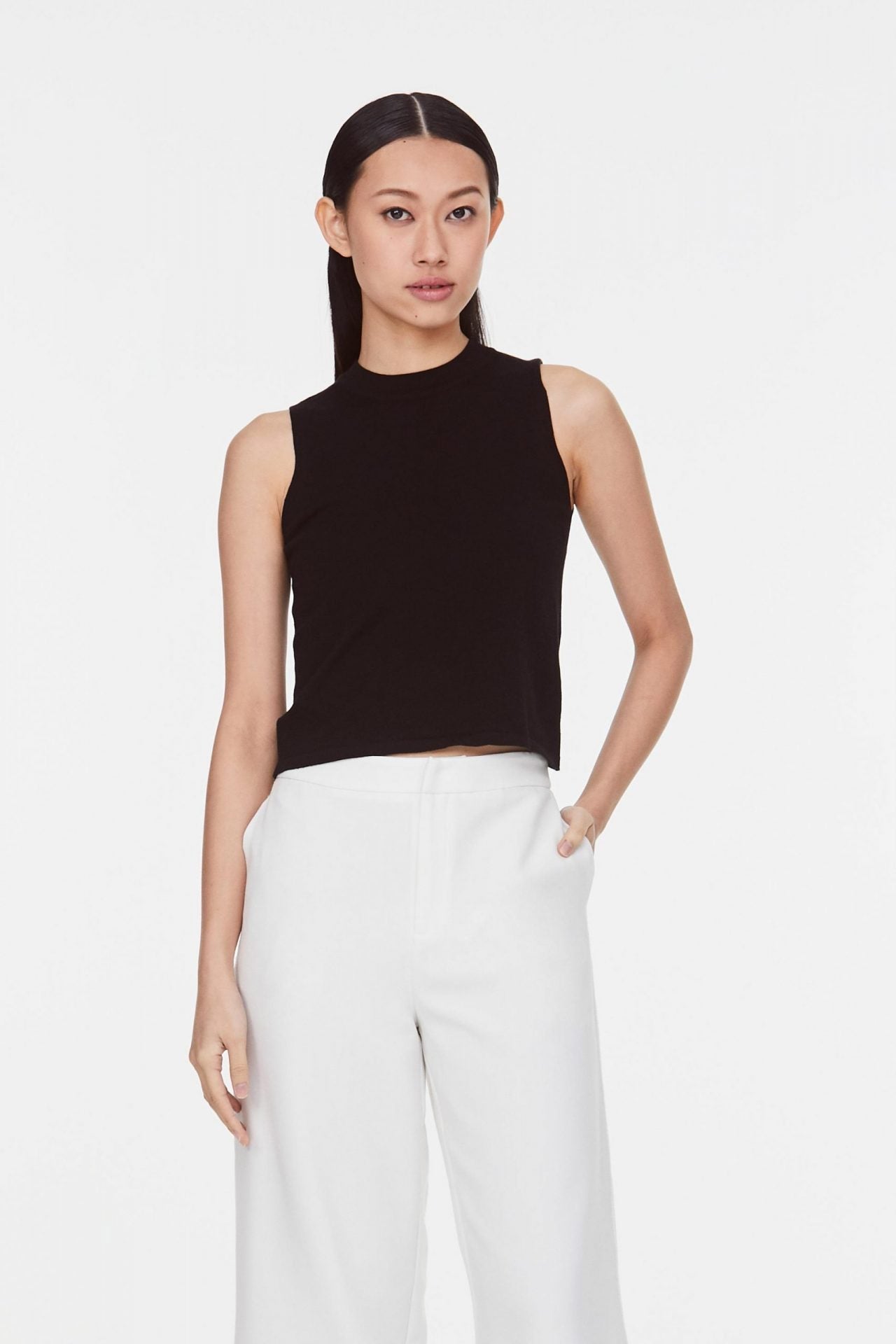 9961 BLACK KNITTED TANK TOP