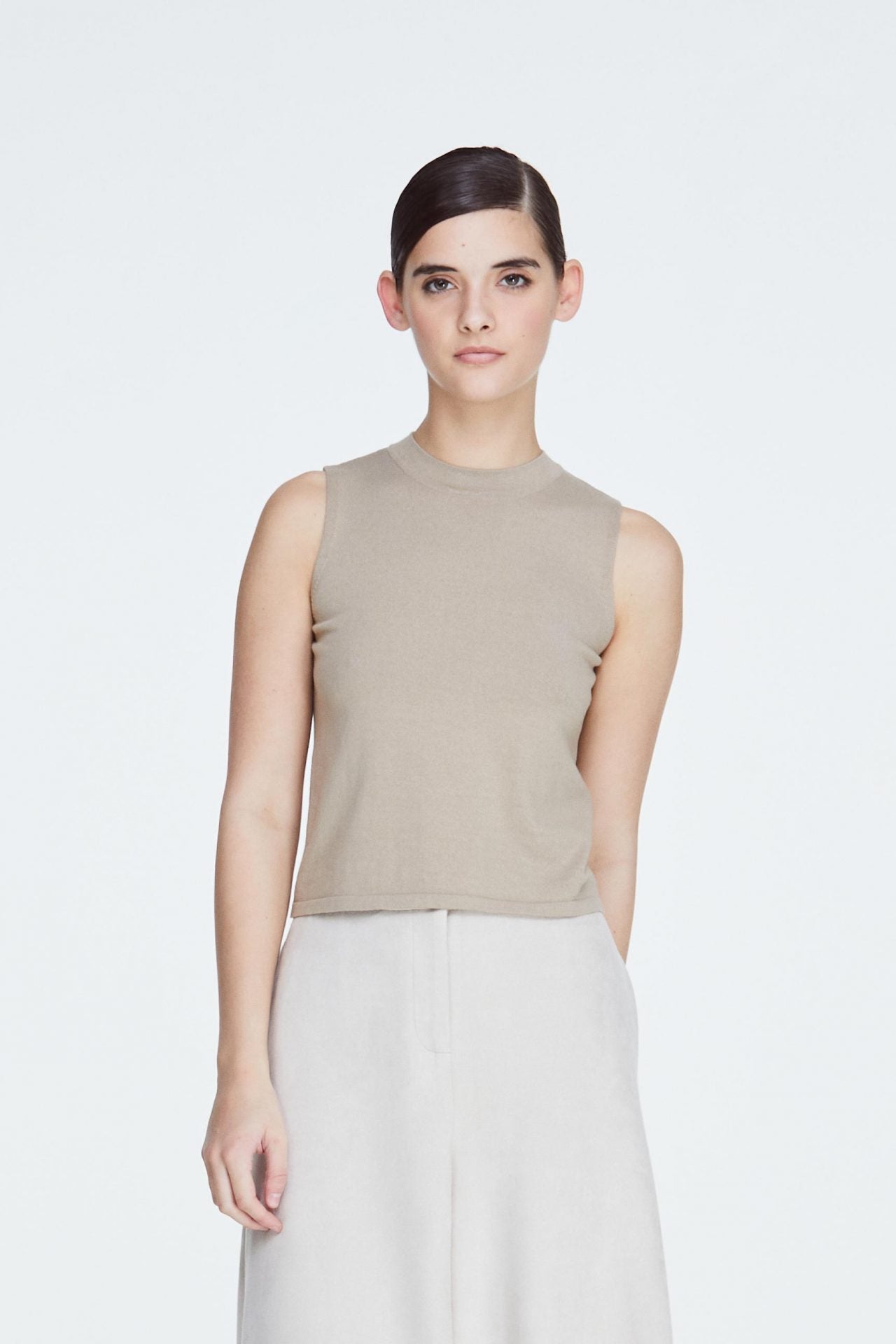 9961 KHAKI SLEEVELESS KNIT TOP