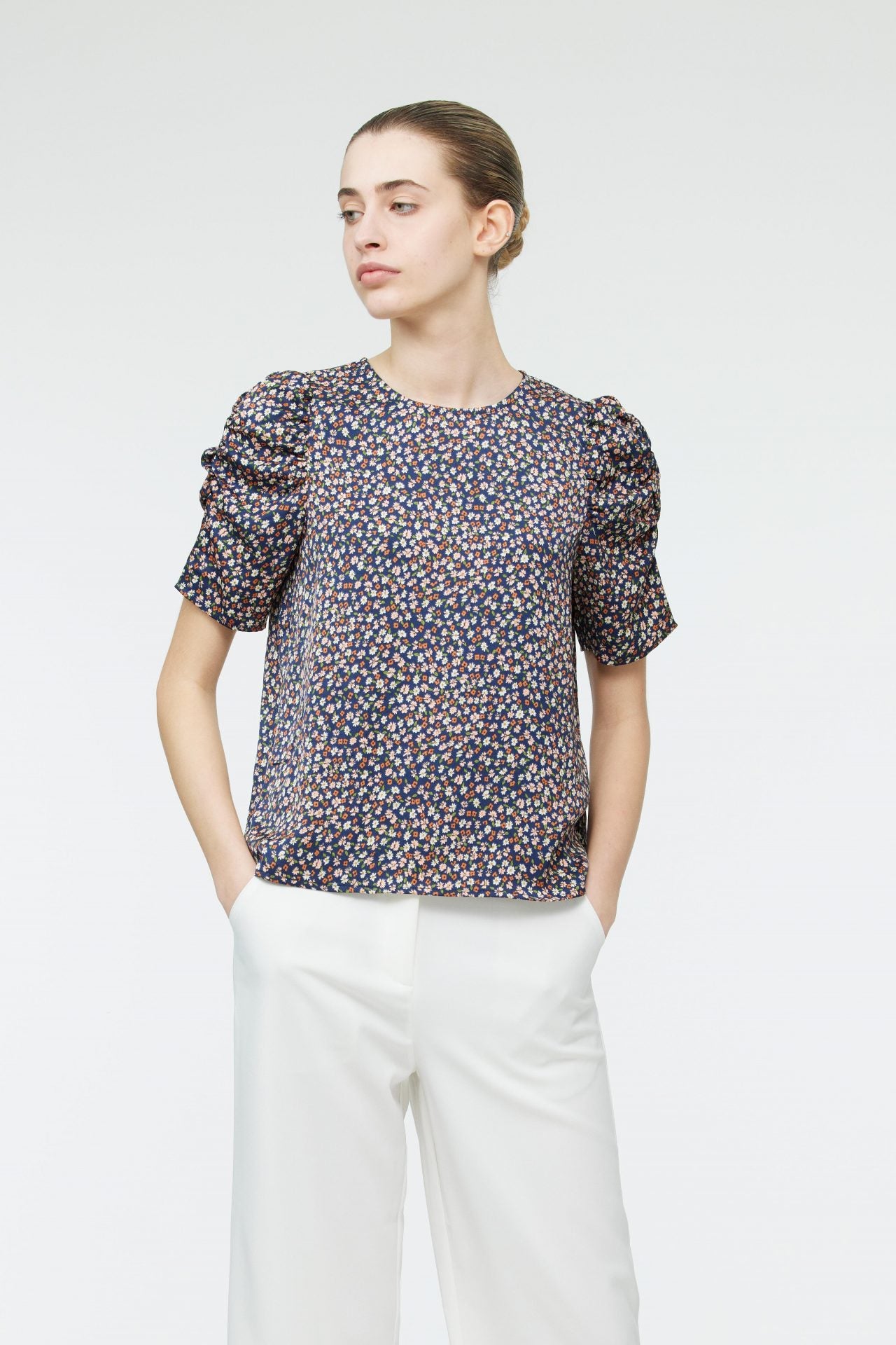 AB 10873 PUFF SLEEVE PRINTED BLOUSE NAVY