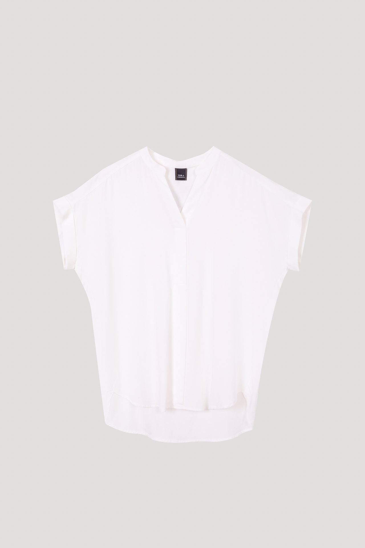 AB 9453 LONGER BACK HEM BLOUSE CREAM (1)