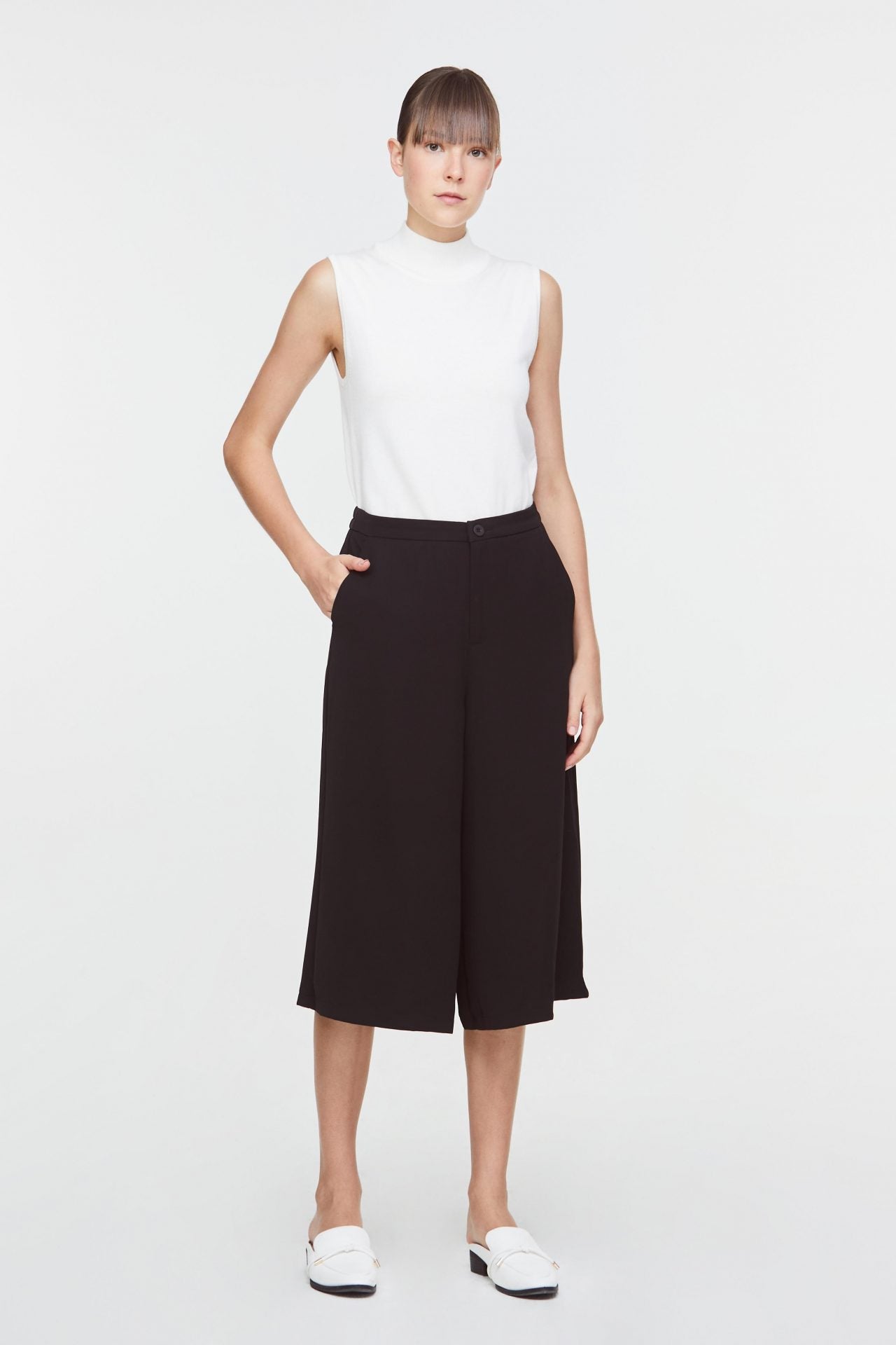 APL 10628 BLACK