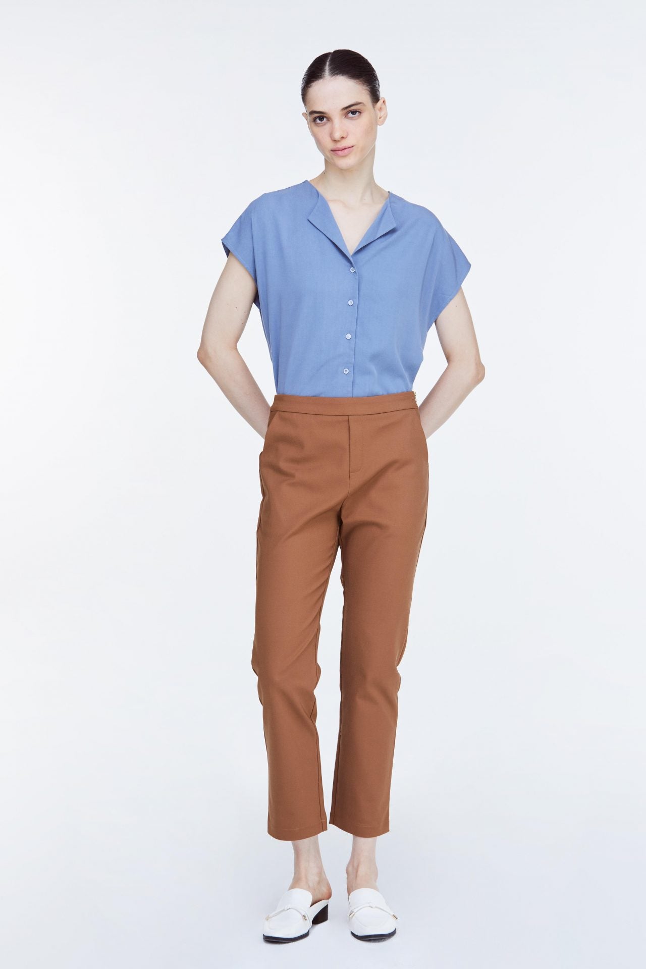 APL 11235 LONG TAPERED PANTS BROWN