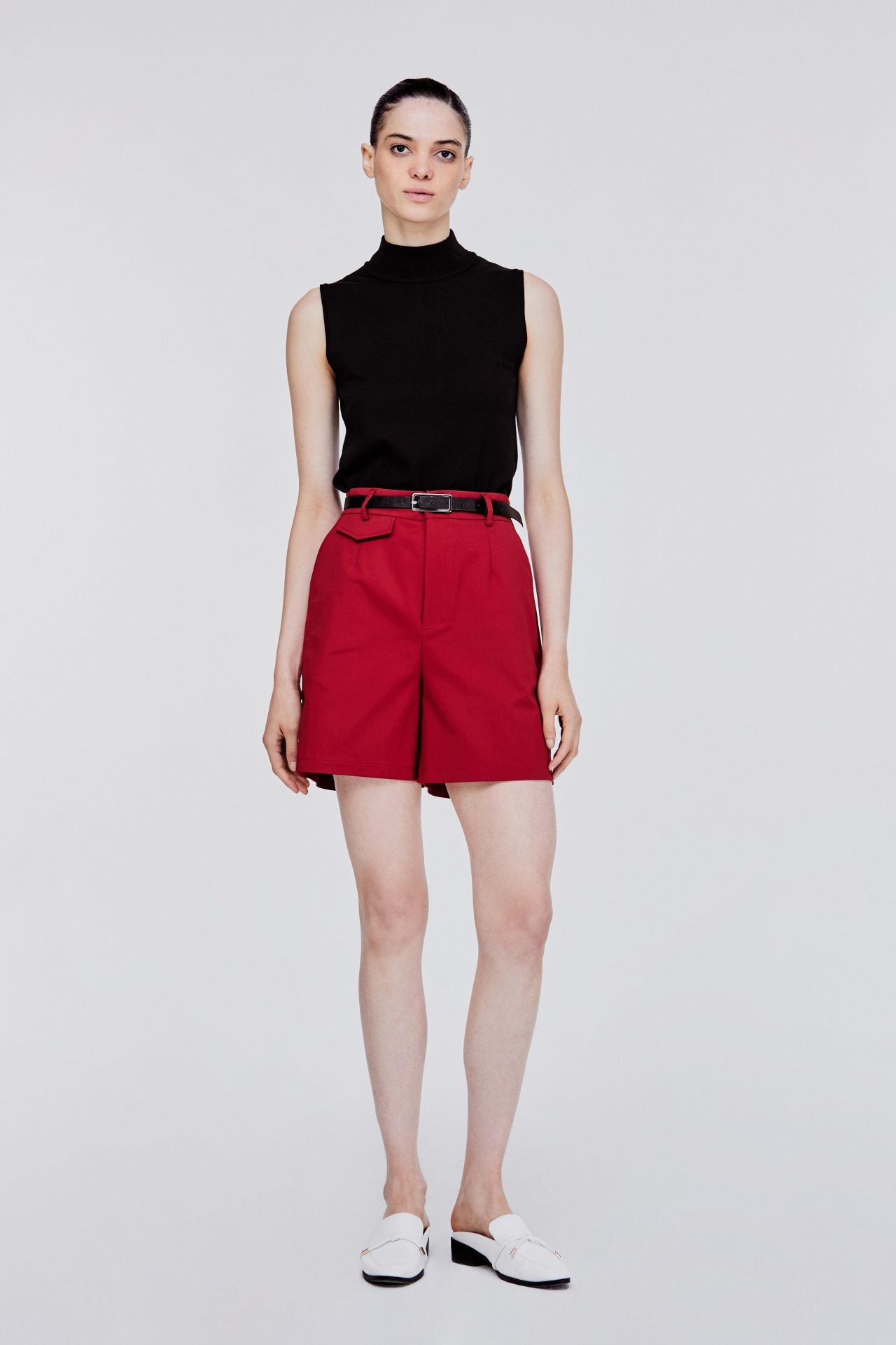 APS 10263 BELTED SHORTS DARK RED