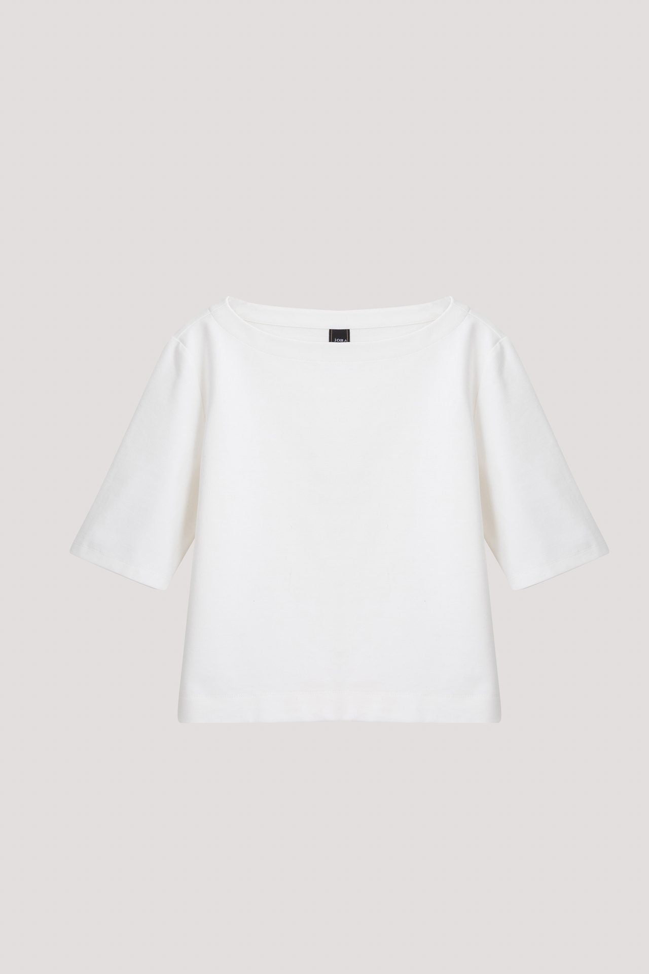 AT 10750 BOAT NECKLINE TOP CREAM