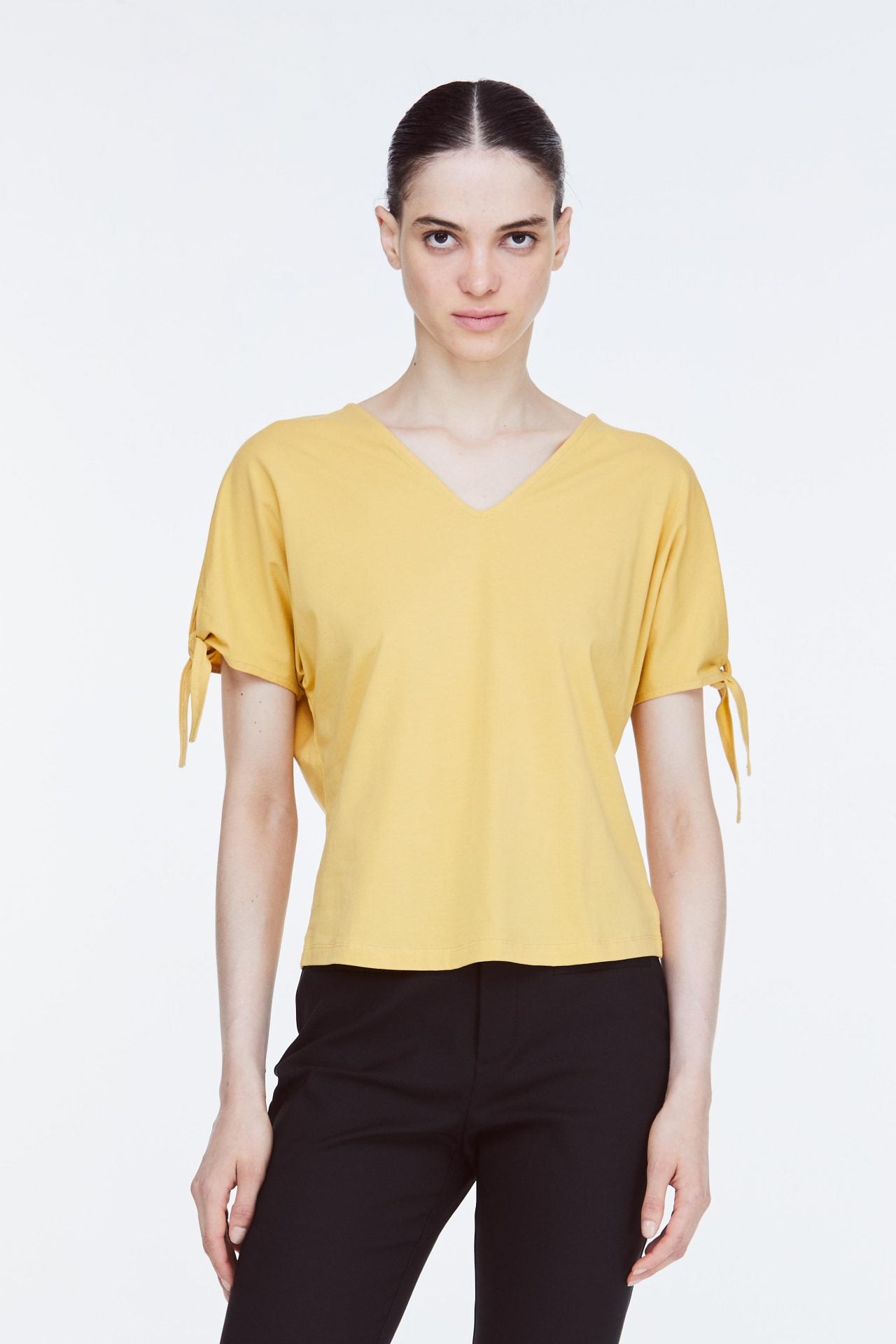AT 11275 SLEEVE DETAIL TOP YELLOW