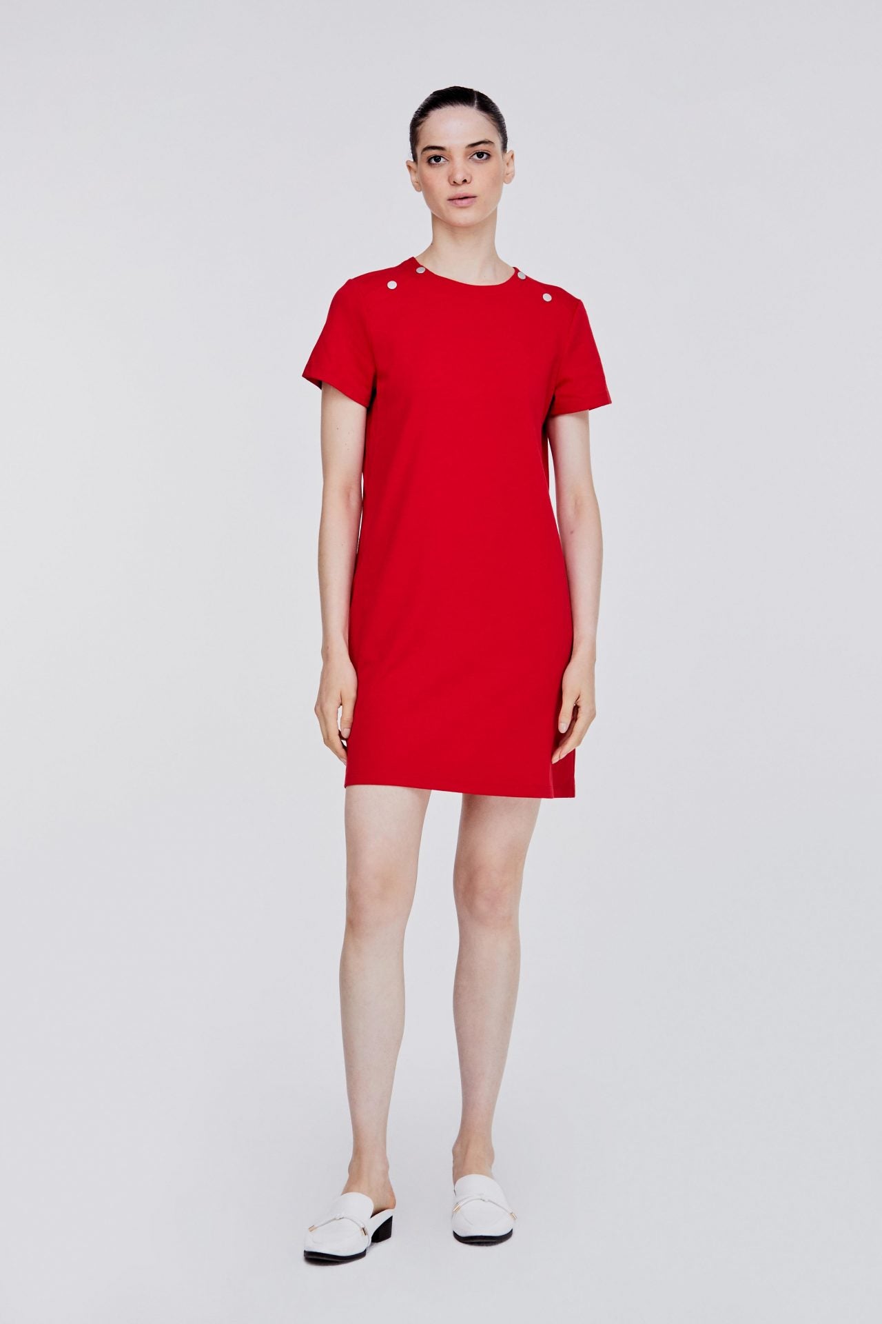 ATD 10754 DECORATIVE BUTTON DRESS RED