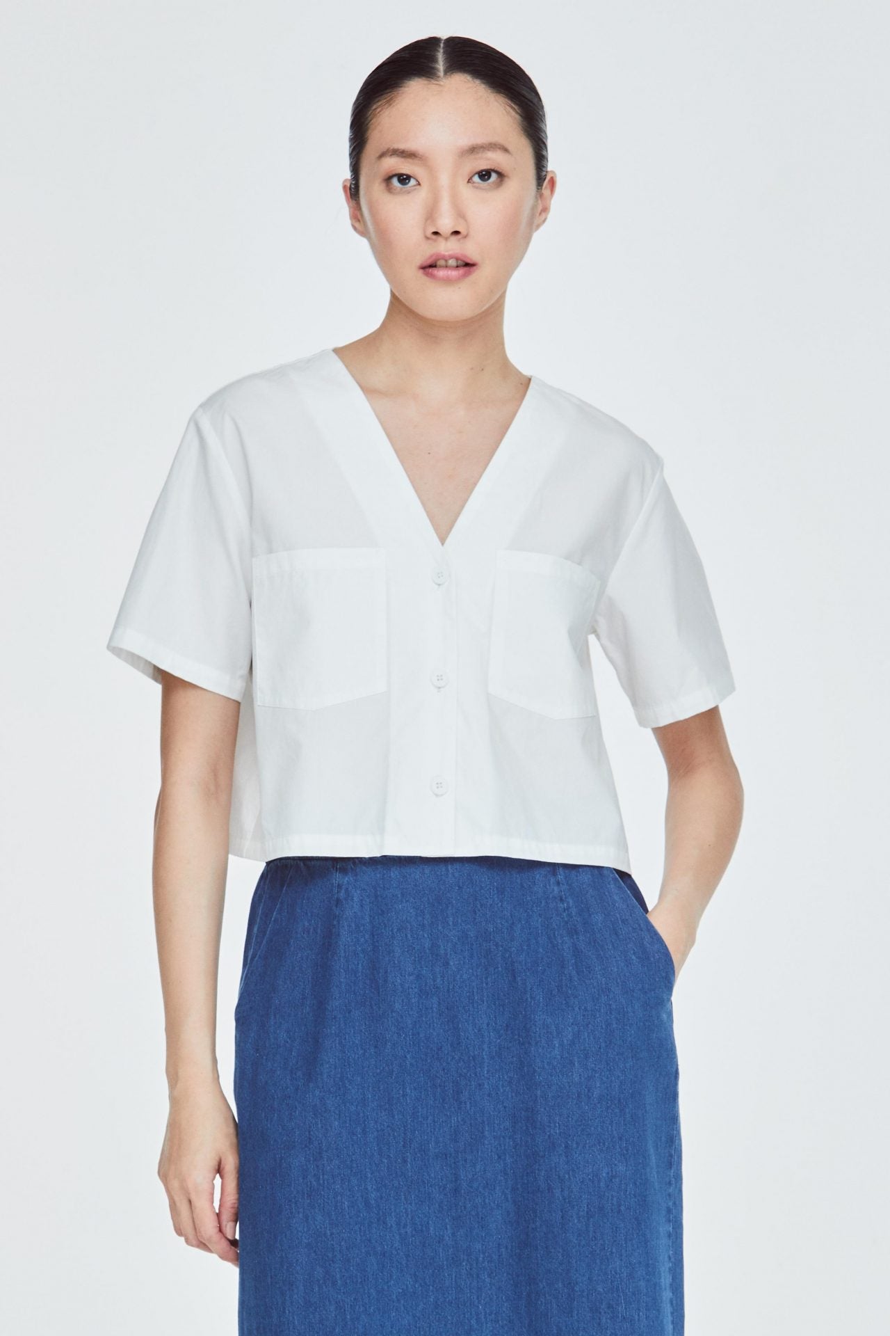 BB 11248 V NECK BLOUSE CREAM
