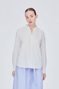 BB 11639 RELAXED HIGH COLLAR BLOUSE CREAM