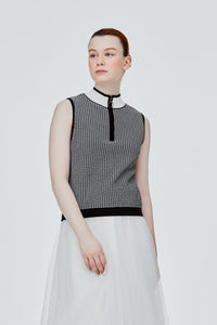 BKV 11334 KNITTED ZIPPED VEST BLACK