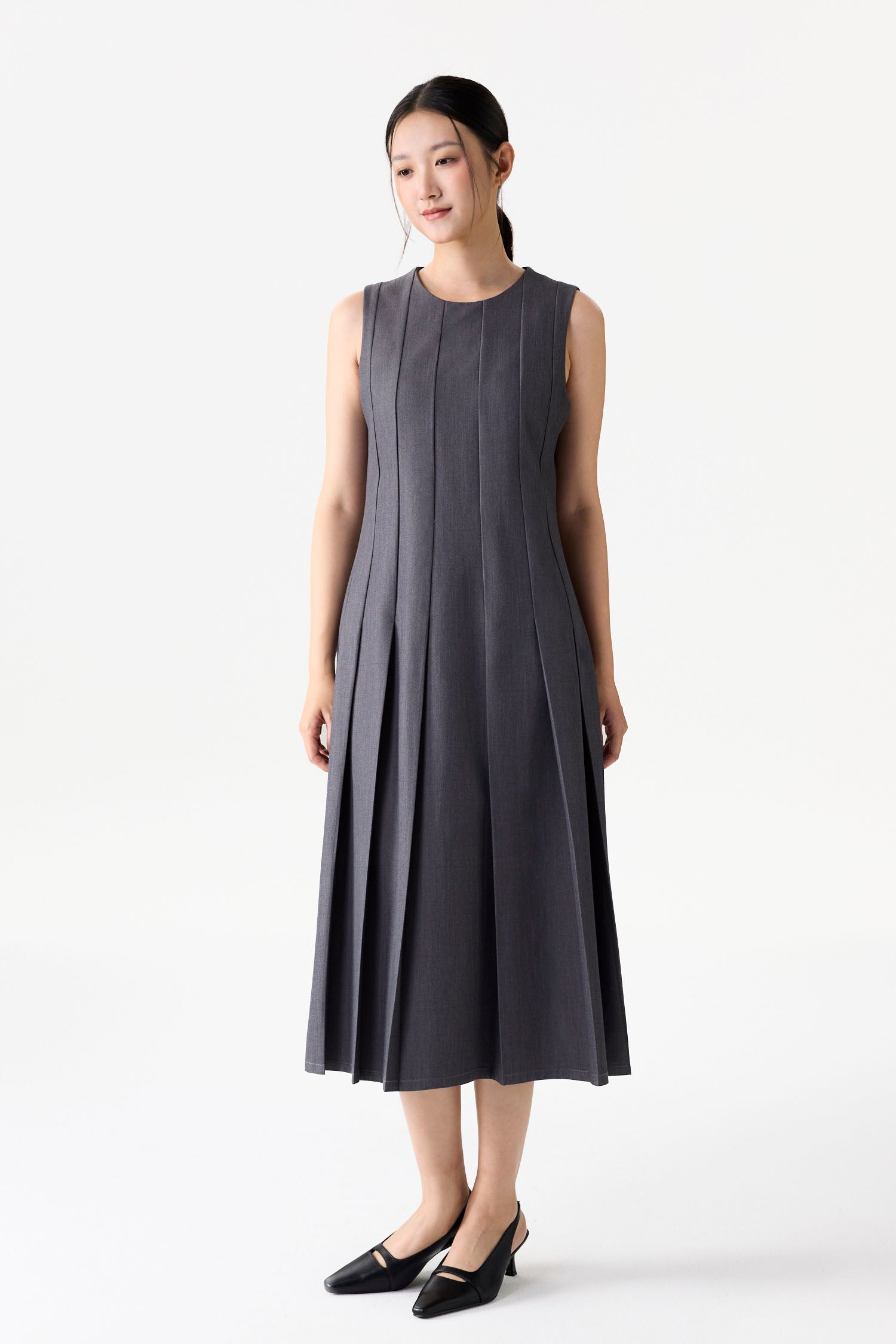 Sleeveless Pleated Dress