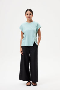 Asymmetrical Panel Top