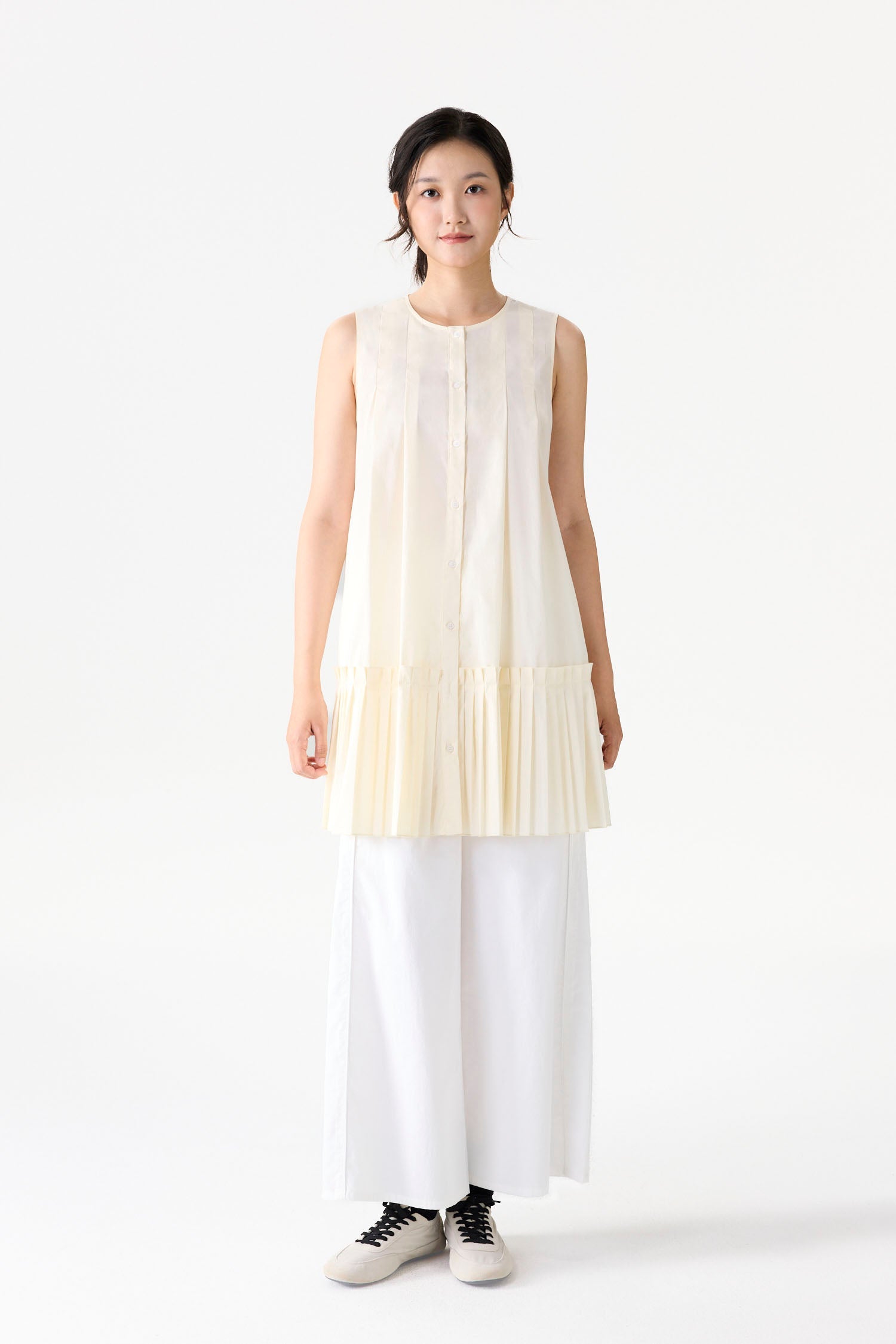 Pleated Hem Sleeveless Dress