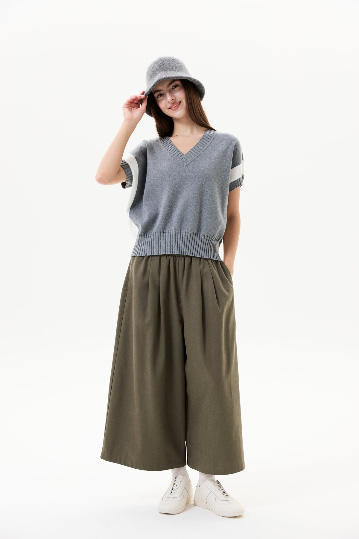 Gathered Wide-Leg Pants