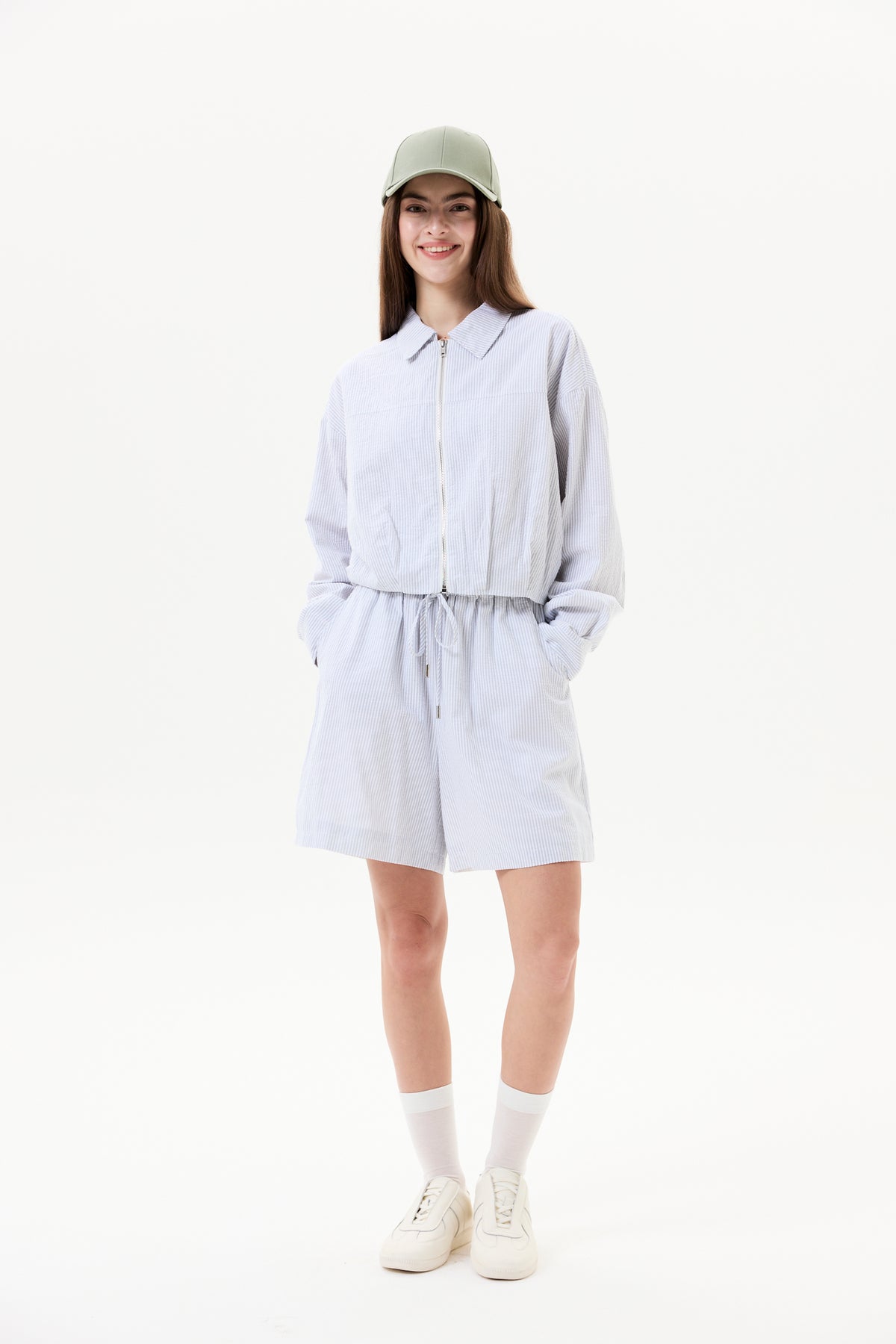 Contrast Waistband Stripes Shorts