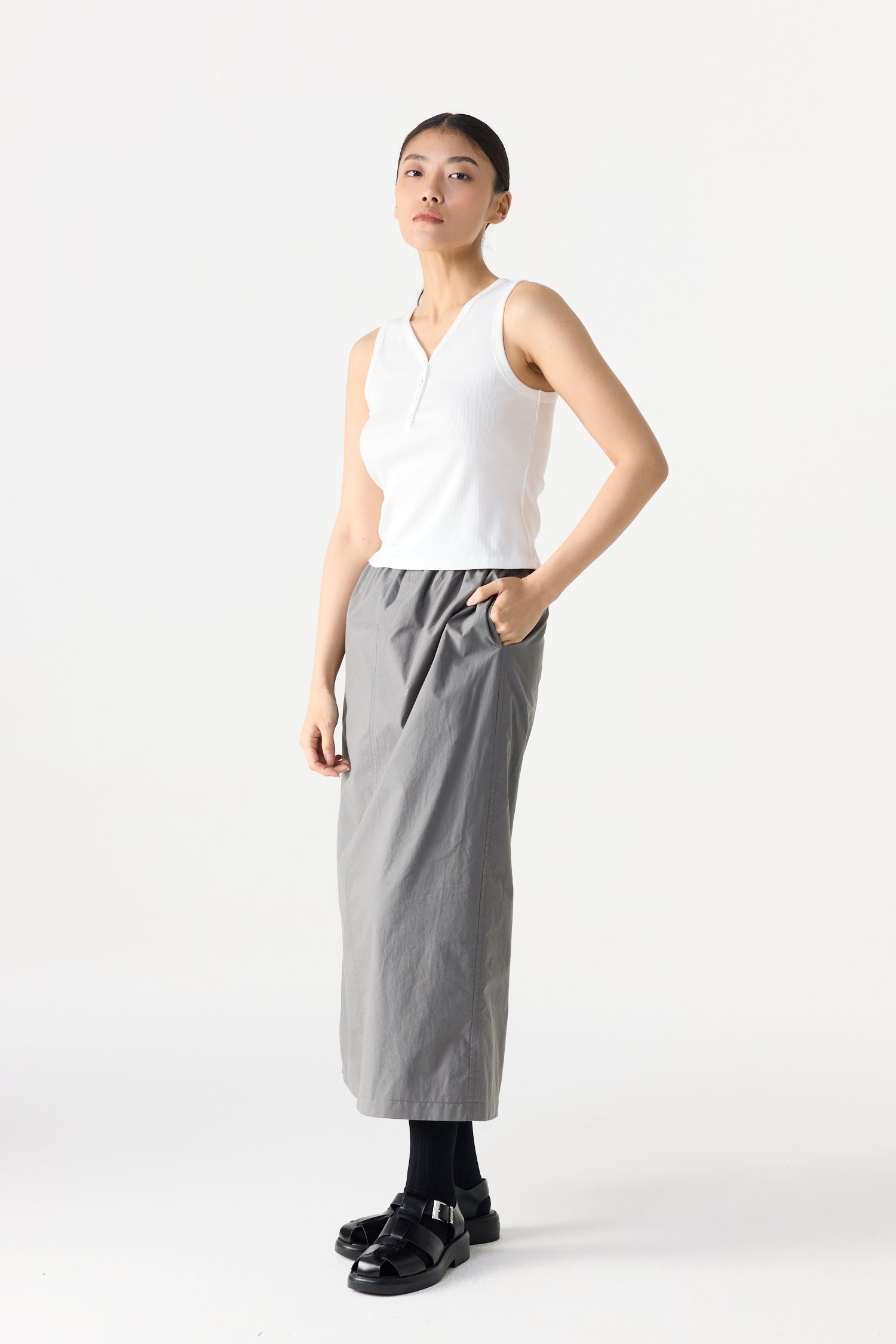 Sleeveless Snap Button Knit Top