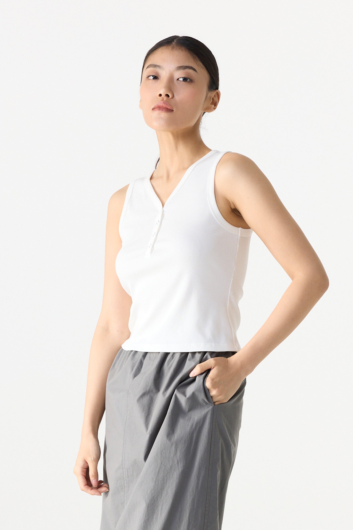 Sleeveless Snap Button Knit Top
