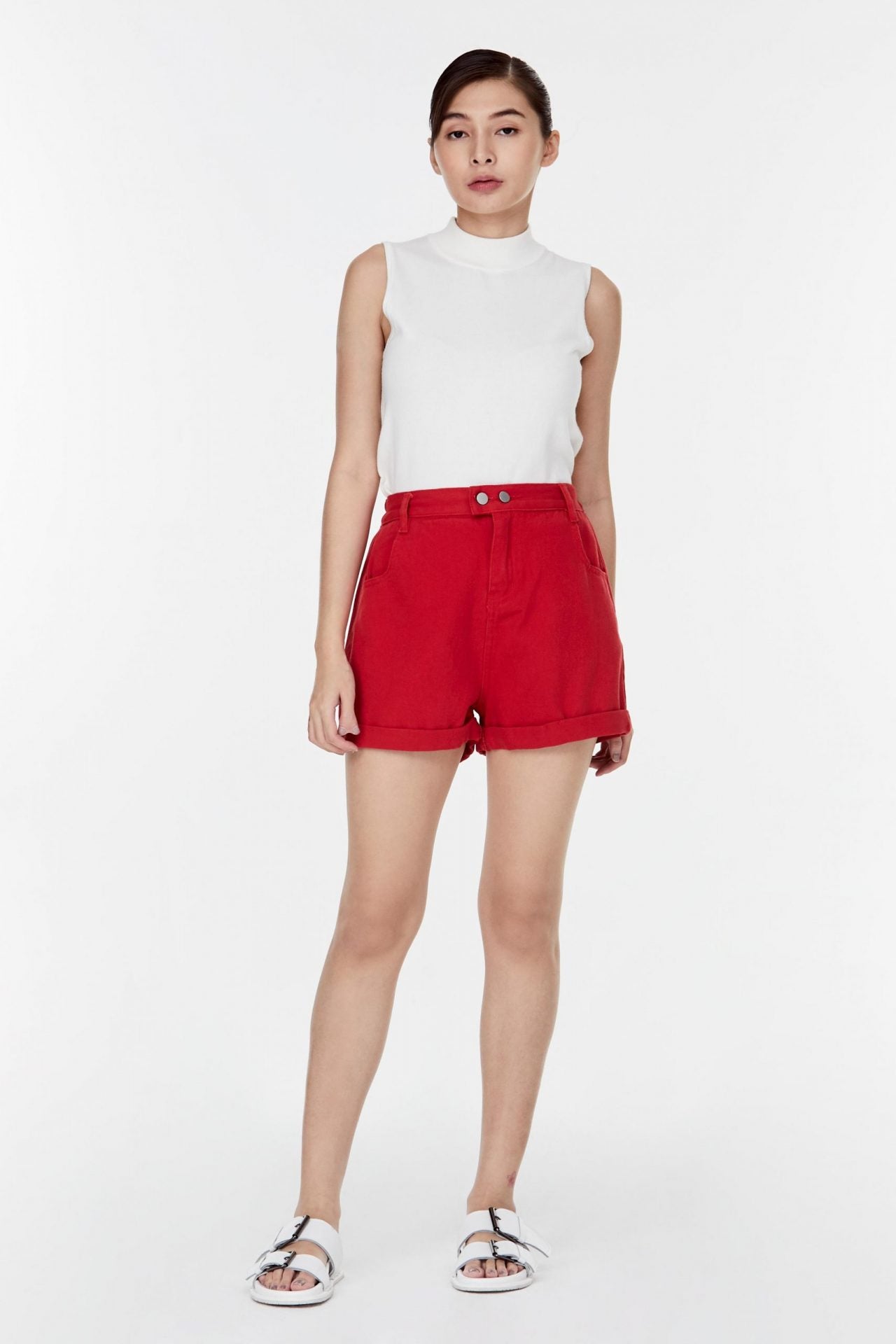 9508 red short pants