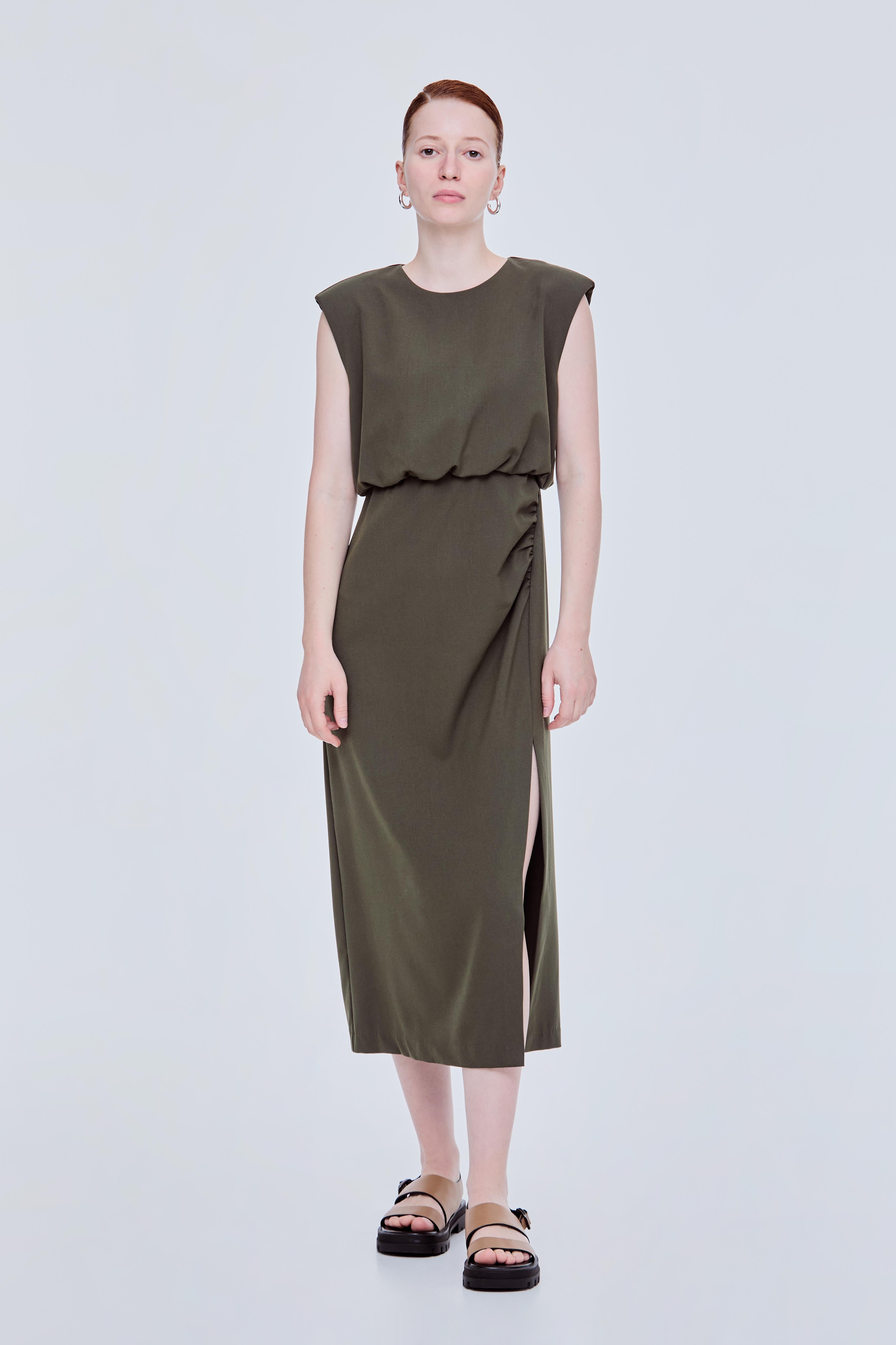 Magyar Gathered Dress – iORA Malaysia