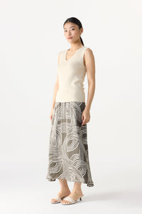 V-Neck Sleeveless Knit Top