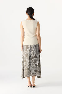 V-Neck Sleeveless Knit Top